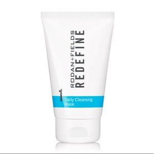 🆕 Rodan and Fields Redefine facial cleansing mask